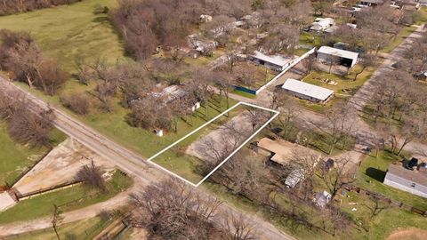 Unimproved Land in Azle TX 14235 Mcguire Street.jpg