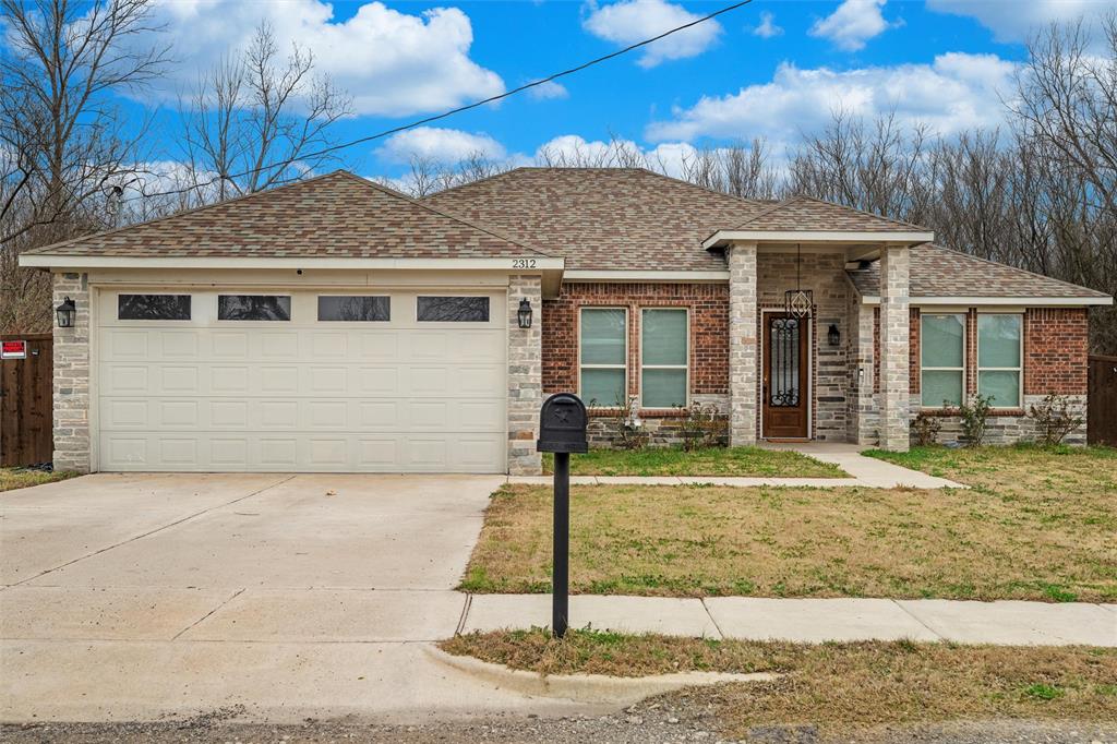 2312 Pace St, Greenville, TX 75401