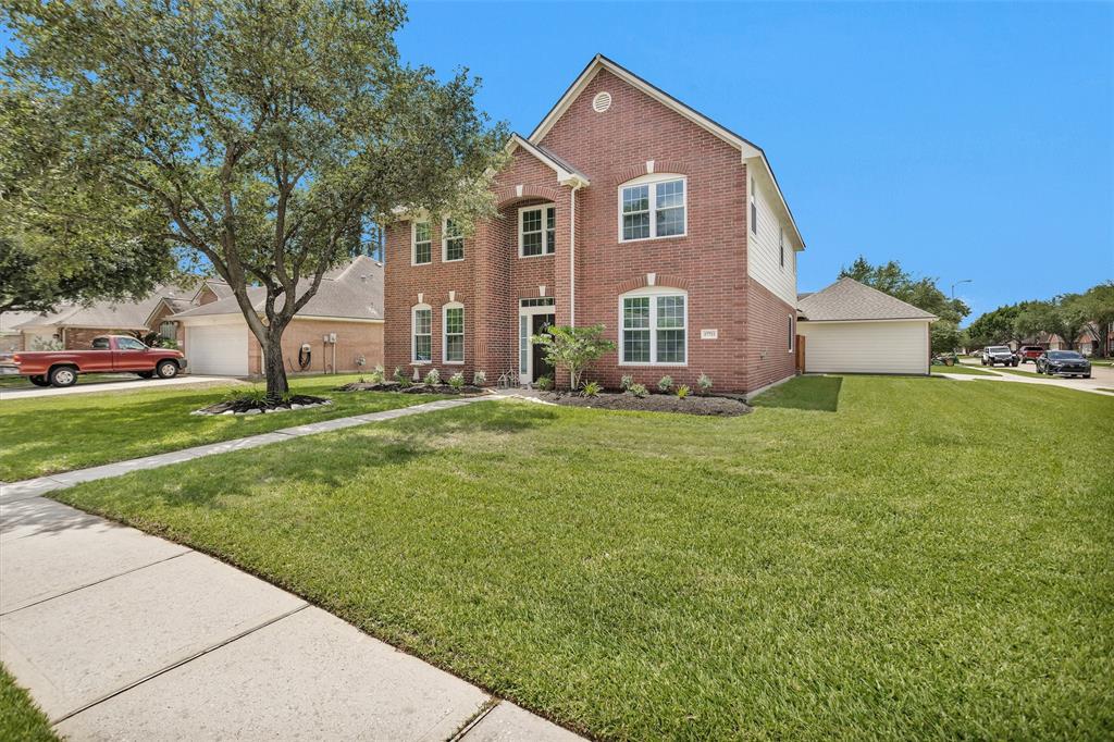 17711 Memorial Spring Dr, Tomball, TX 77375 photo