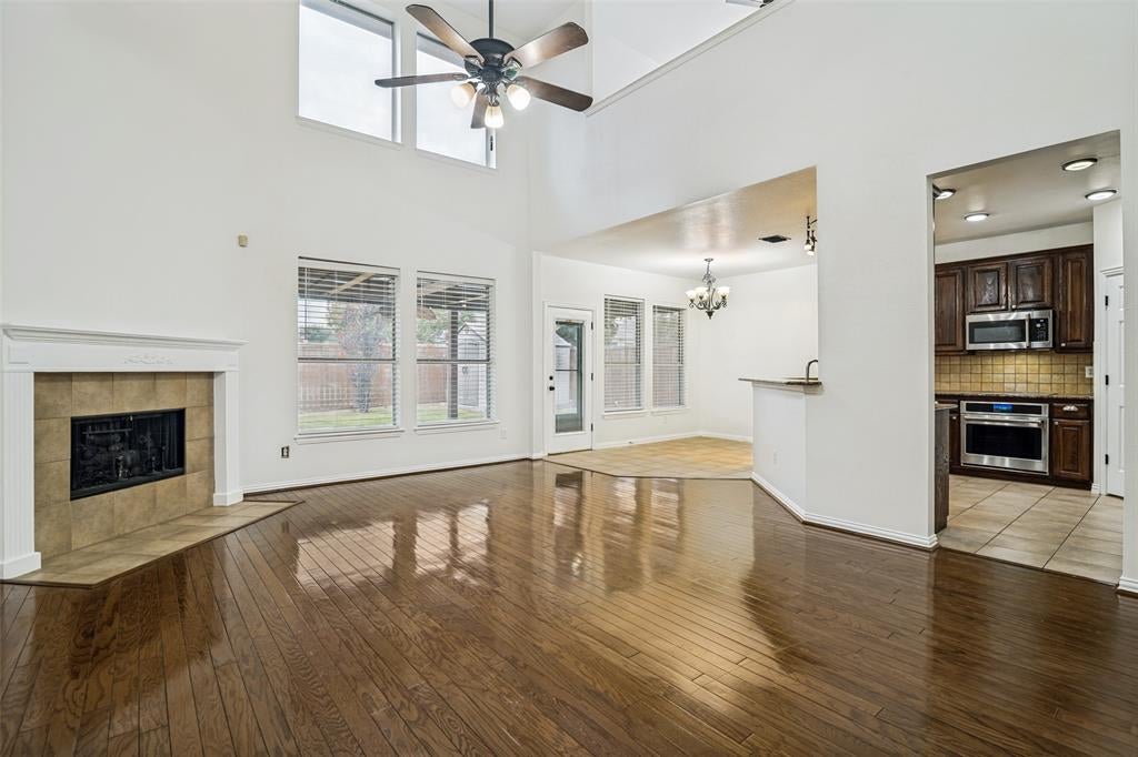 7207 Canary Ln, Sachse, TX 75048 photo