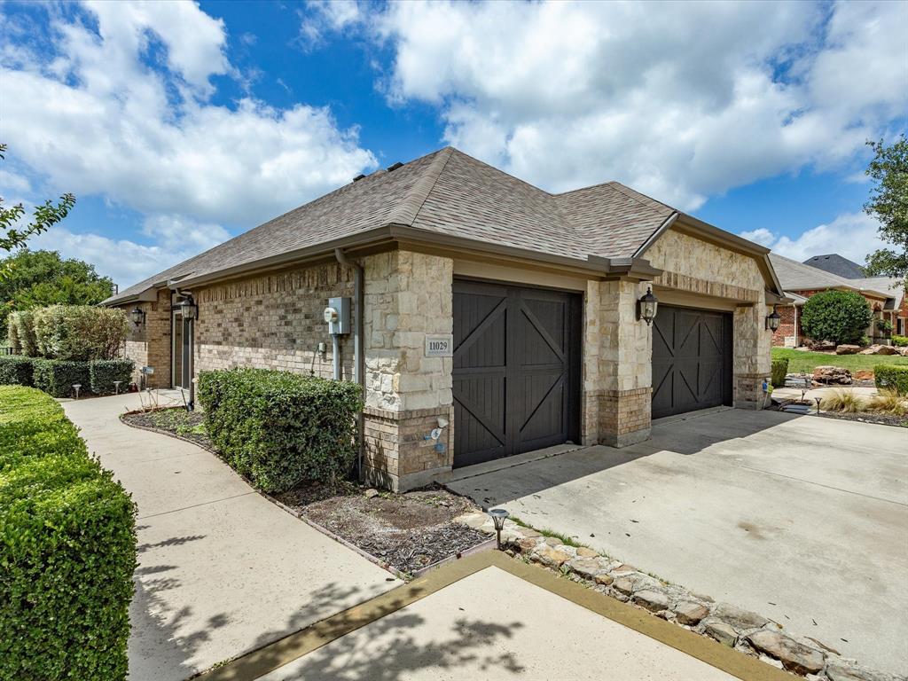 11029 Owl Creek Dr, Fort Worth, TX 76179 photo