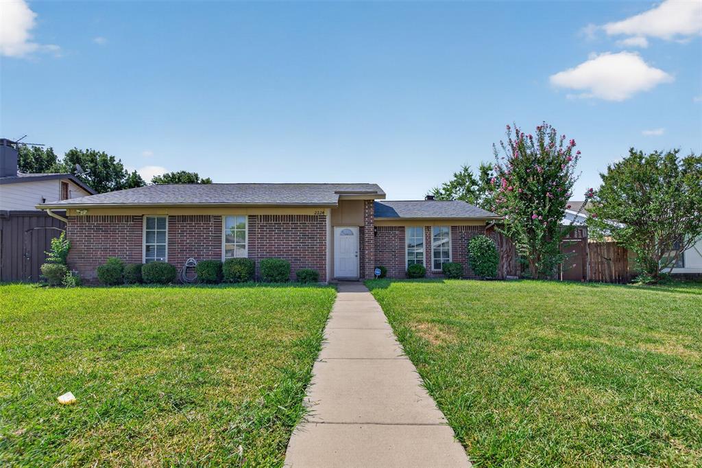 2224 Crockett Dr, Carrollton, TX 75006