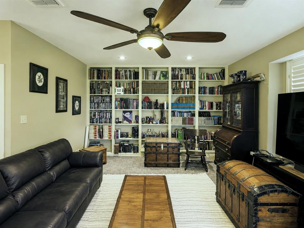 1221 Big Bend Dr, Mckinney, TX 75069 photo