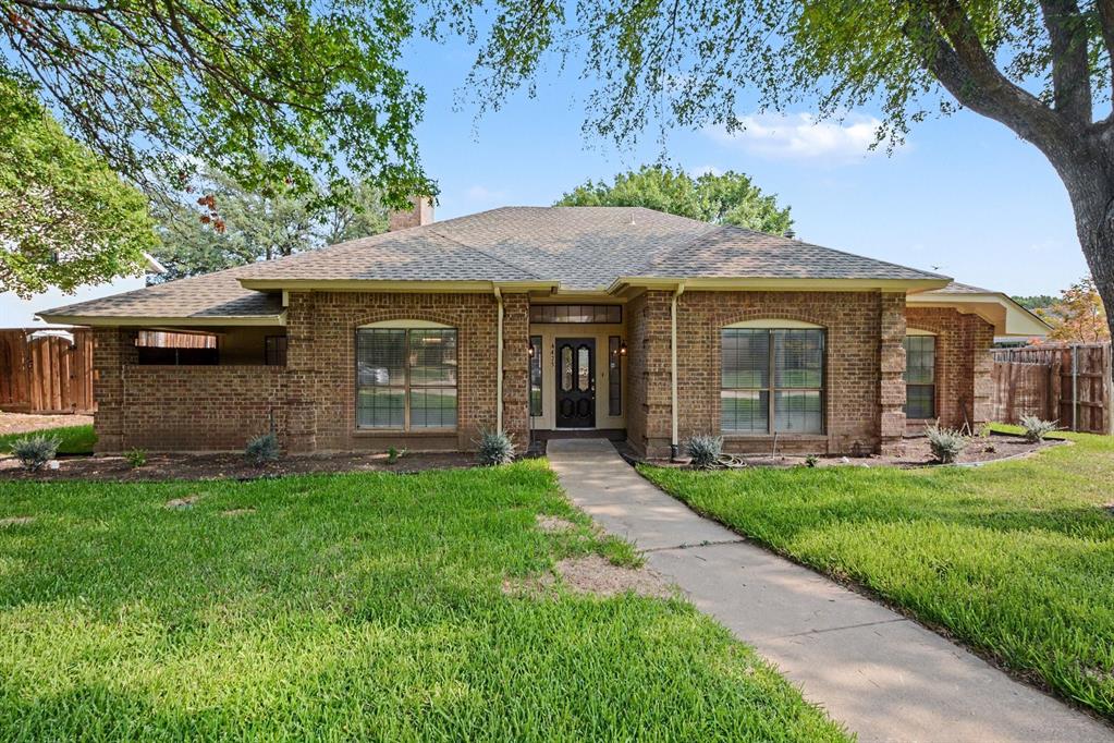 4425 Avonshire Ln, Plano, TX 75093 photo