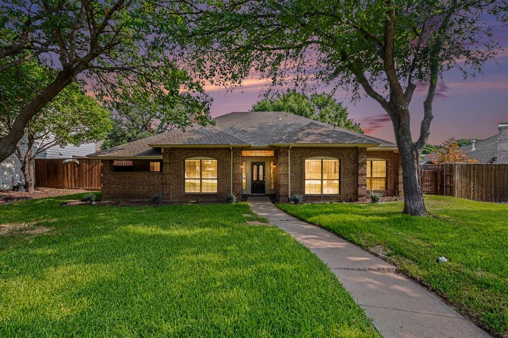 4425 Avonshire Ln, Plano, TX 75093