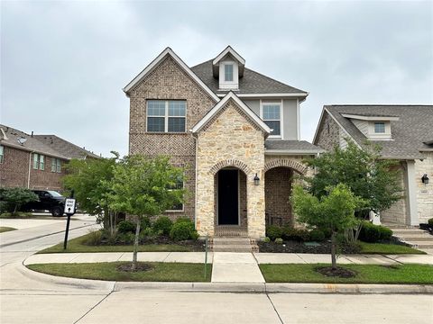 Single Family Residence in Arlington TX 4402 Cypress Thorn Drive.jpg