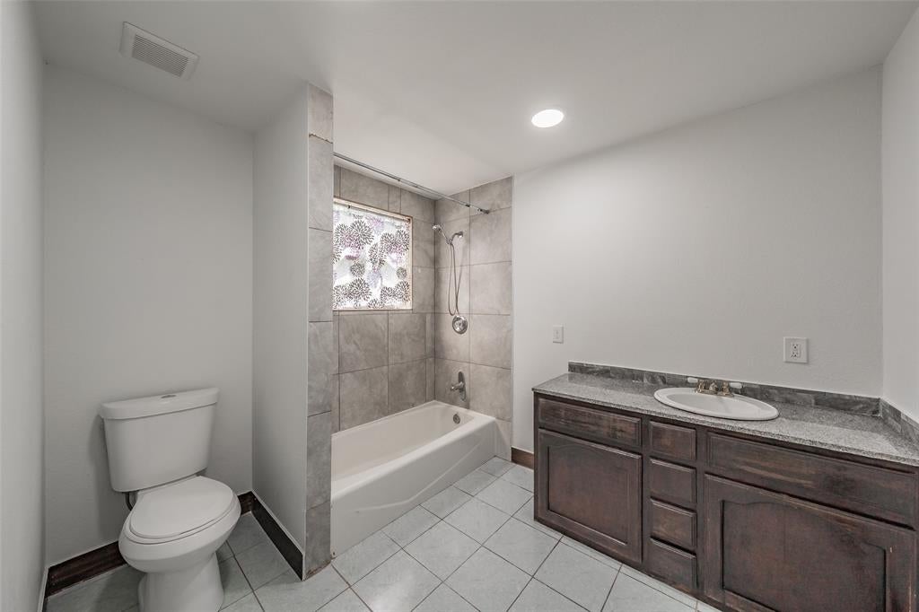 1603 Whitaker Ave, Dallas, TX 75216 photo