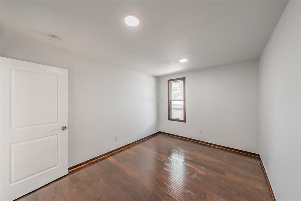 1603 Whitaker Ave, Dallas, TX 75216 photo