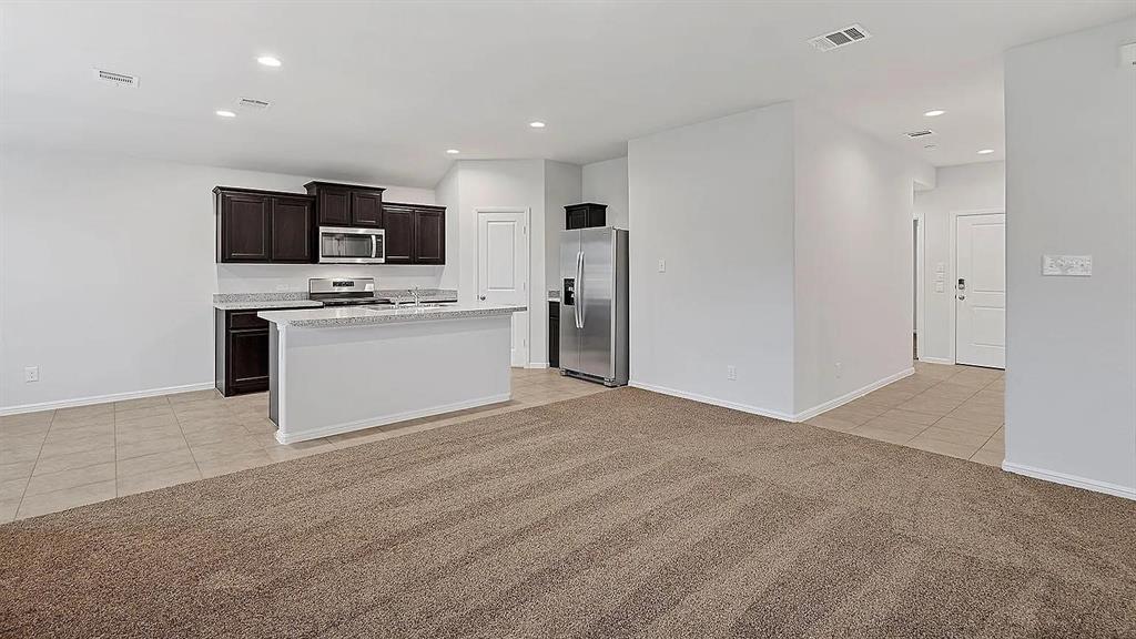 637 Cofer Way, Fort Worth, TX 76131 photo