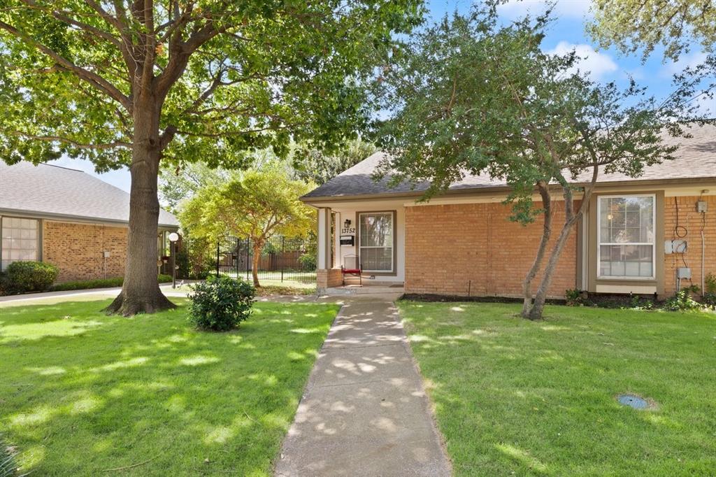 13752 Flagstone Ln, Dallas, TX 75240