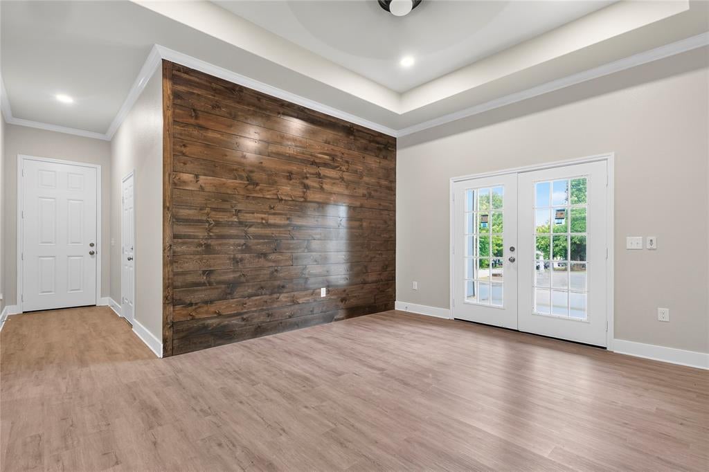 401 S 4 St, Bonham, TX 75418 photo