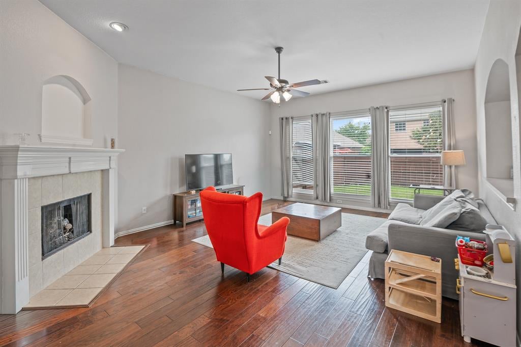 8114 Salzburg Dr, Rowlett, TX 75089 photo