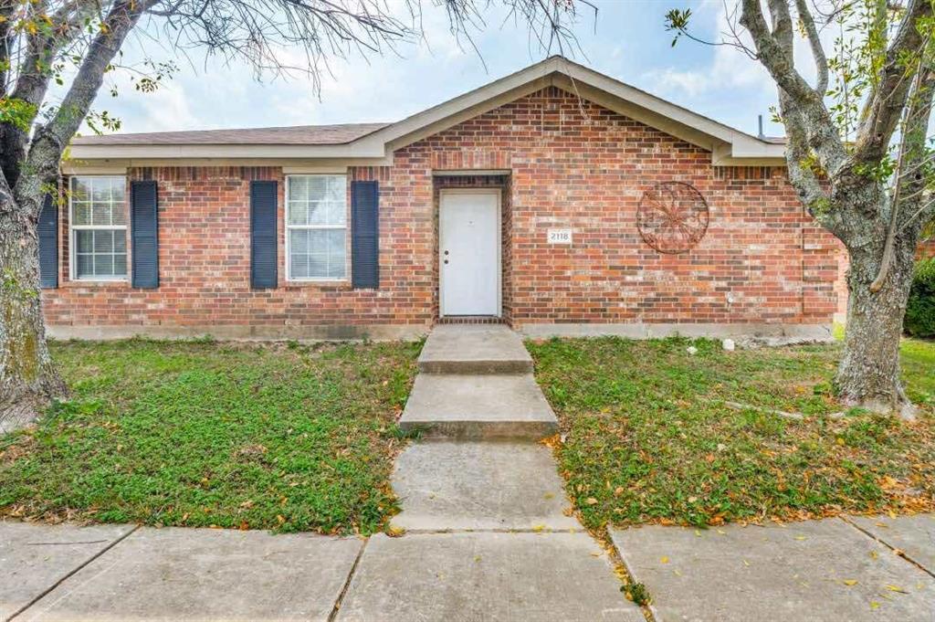 2118 Augusta St, Lancaster, TX 75146