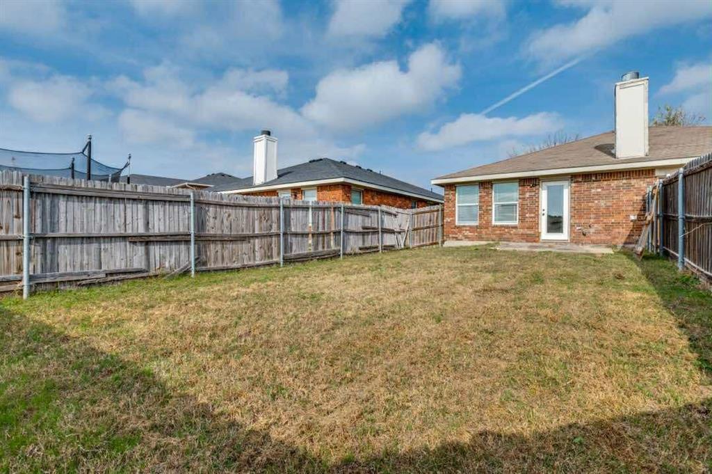 2118 Augusta St, Lancaster, TX 75146 photo