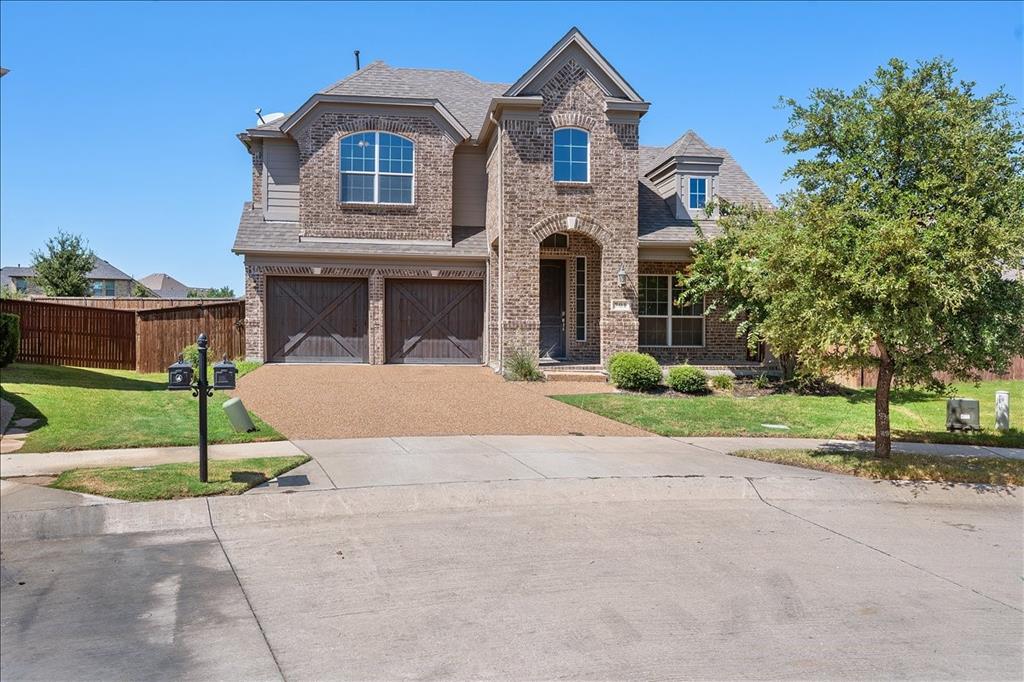 701 Auburn Ct, Savannah, TX 76227