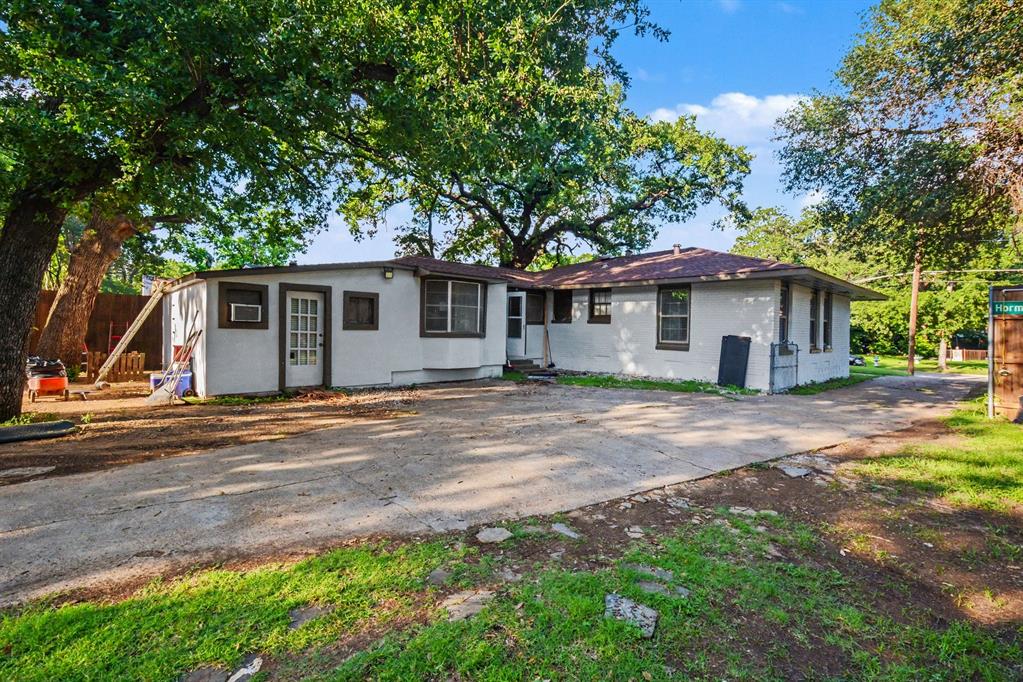 1003 Ash St, Irving, TX 75060 photo