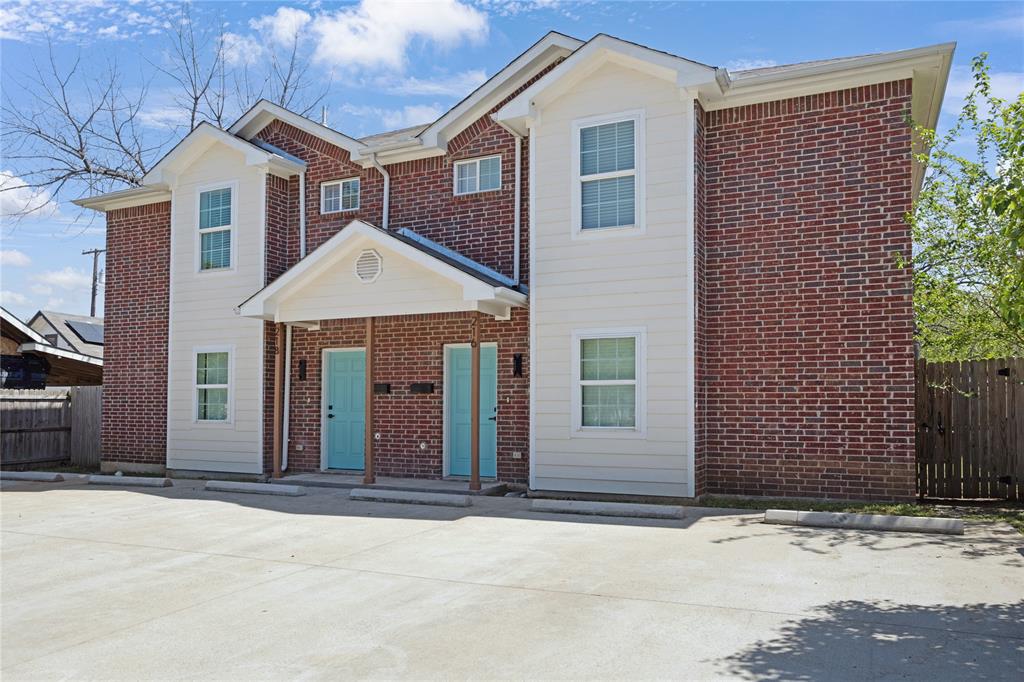 216 AND 218 E Cherry St, Sherman, TX 75090 photo