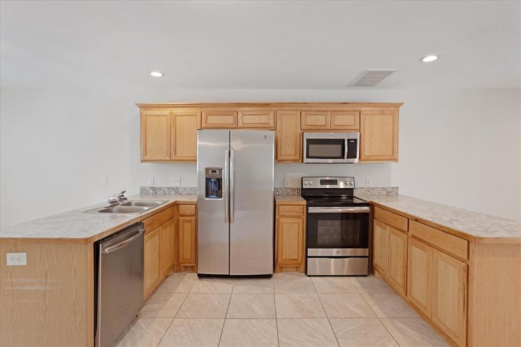 216 AND 218 E Cherry St, Sherman, TX 75090 photo