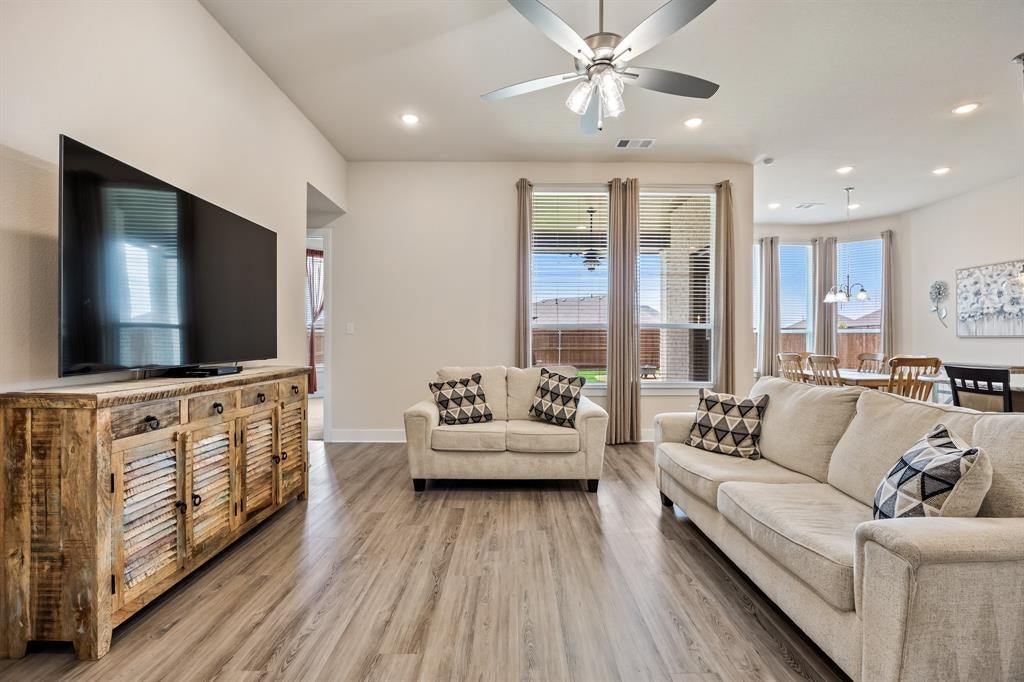 4020 Grotto Dr, Royse City, TX 75189 photo