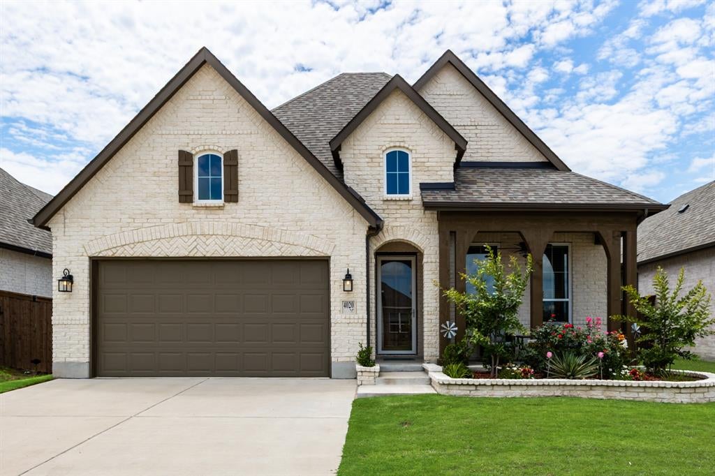4020 Grotto Dr, Royse City, TX 75189