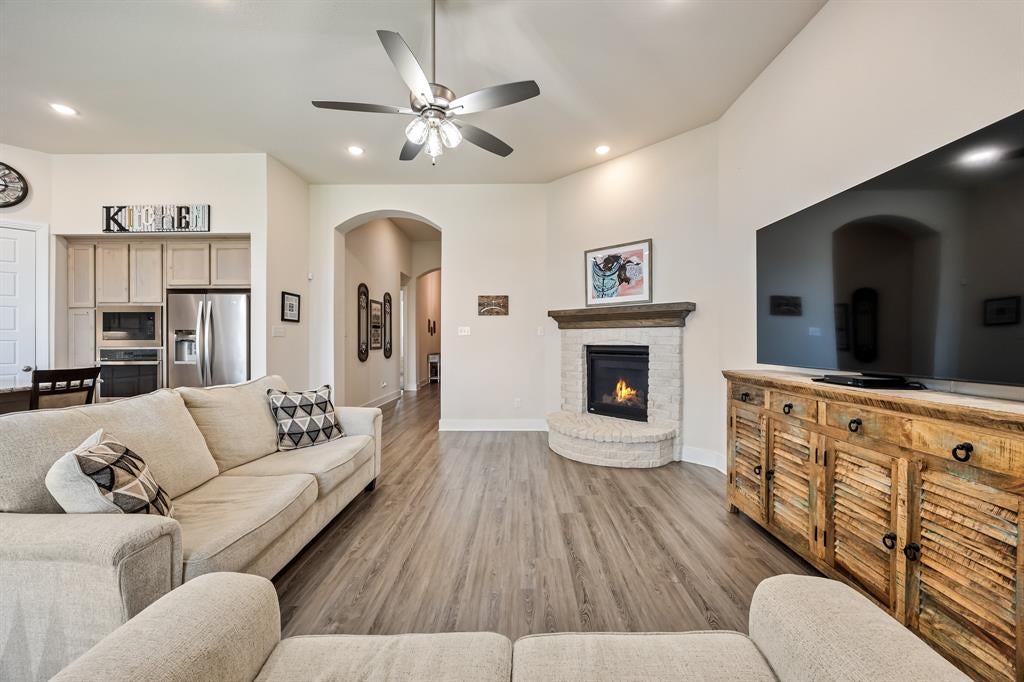 4020 Grotto Dr, Royse City, TX 75189 photo