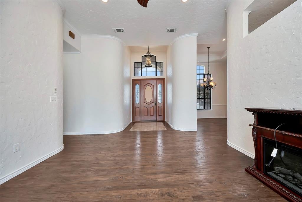 5520 White Settlement Rd, Weatherford, TX 76087 photo