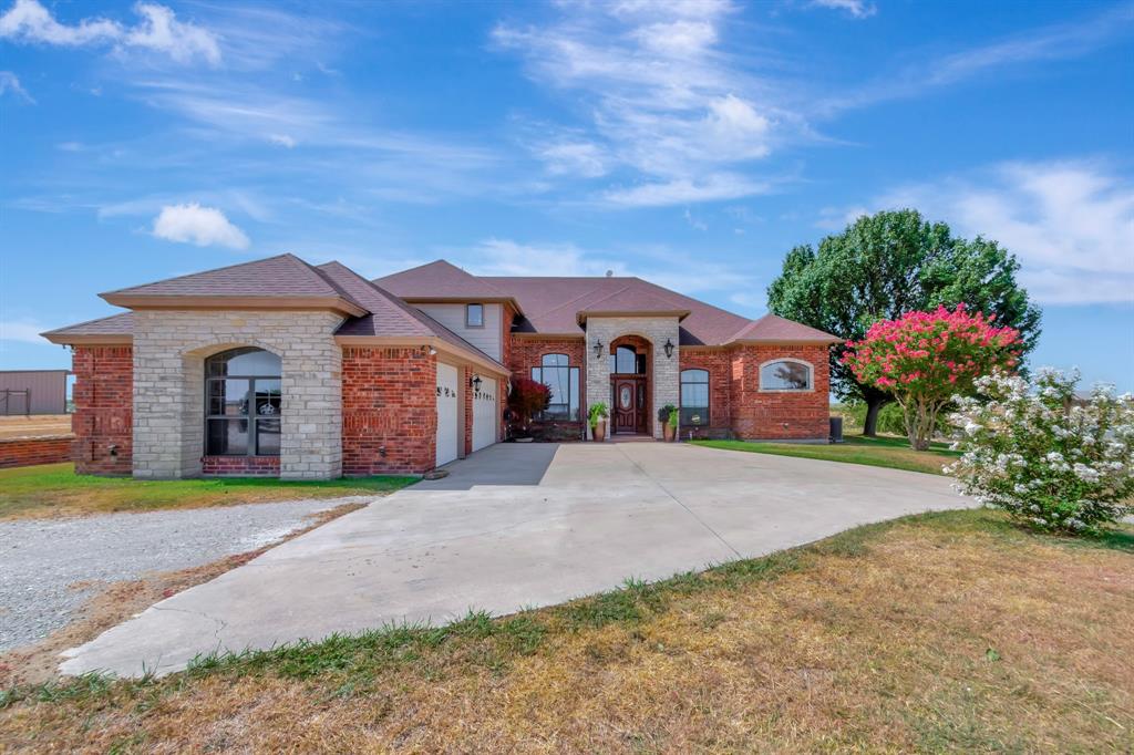 5520 White Settlement Rd, Weatherford, TX 76087