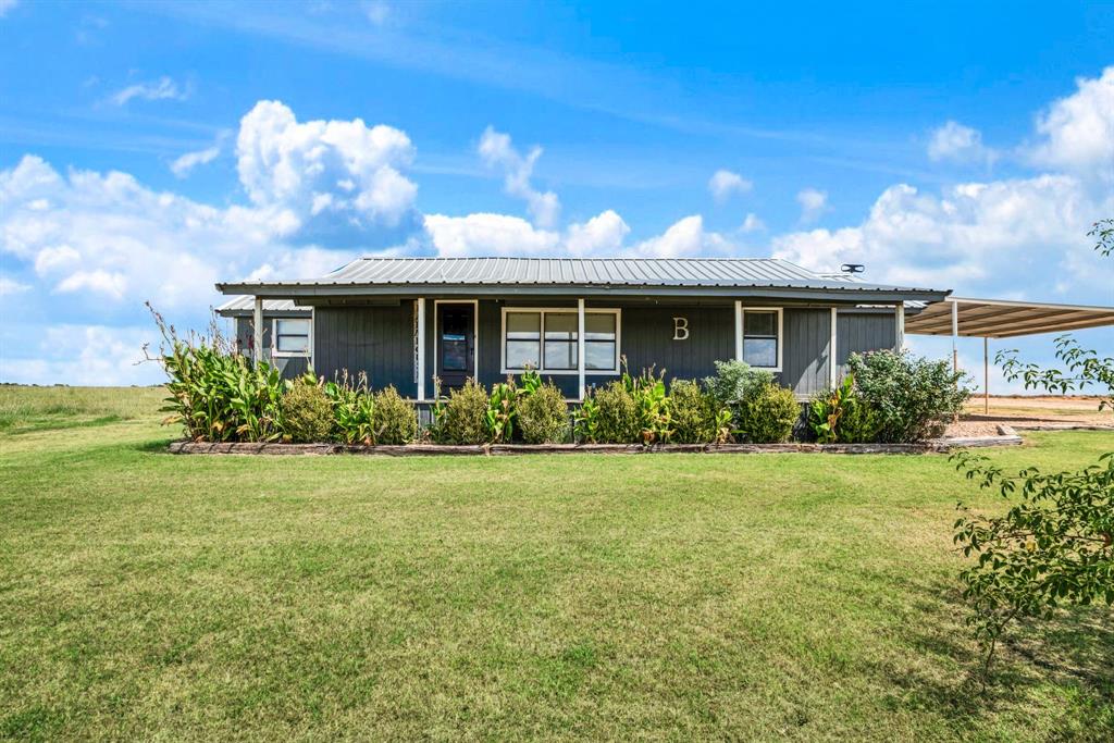 1473 County Road 23900, Brookston, TX 75421