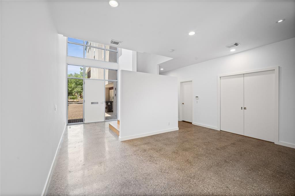 505 W Alabama St #C, Houston, TX 77006 photo