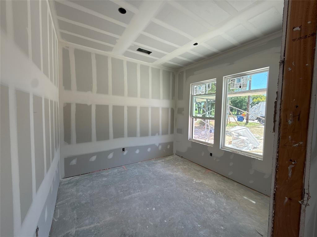 2304 Bonnie View Rd, Dallas, TX 75216 photo