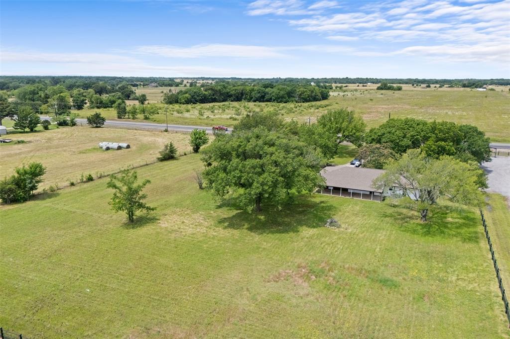 5772 N State Highway 78, Bonham, TX 75418 photo