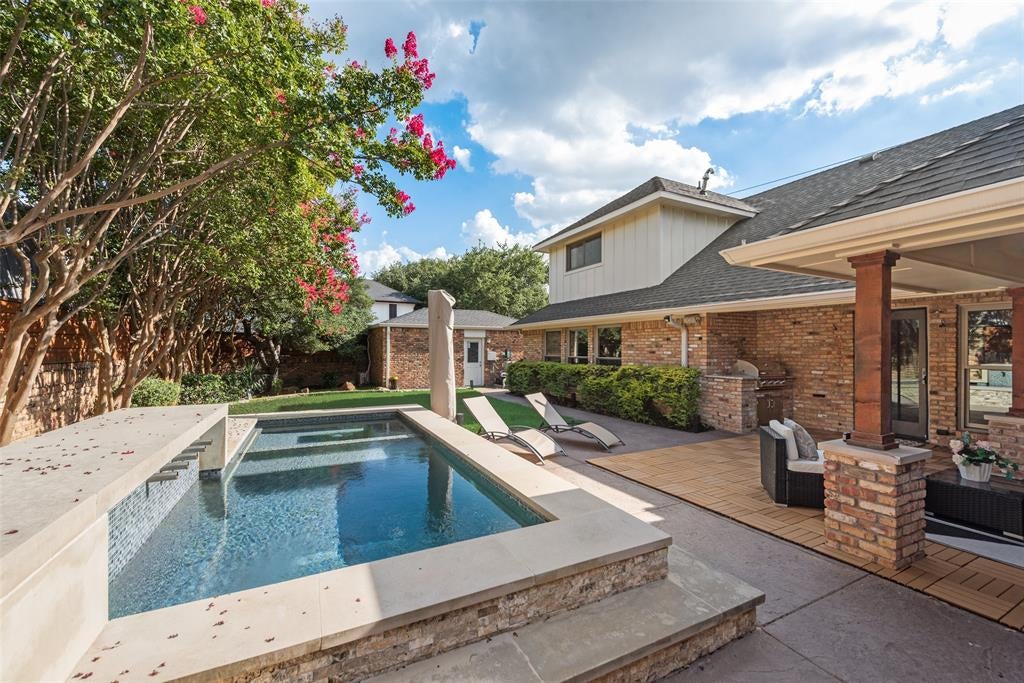 6902 Deloache Ave, Dallas, TX 75225