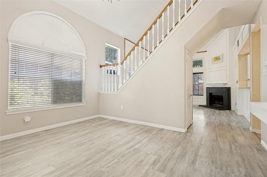 2123 Daniel Way, Carrollton, TX 75006 photo