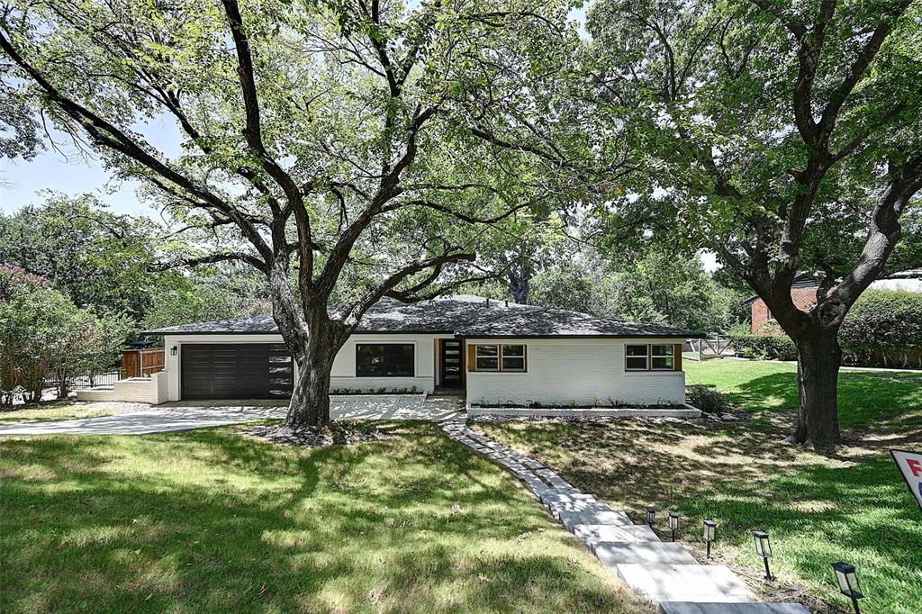 3900 Pelham Rd, Fort Worth, TX 76116