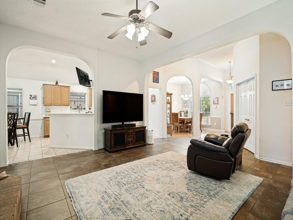 10313 Evergreen Dr, Rowlett, TX 75089 photo