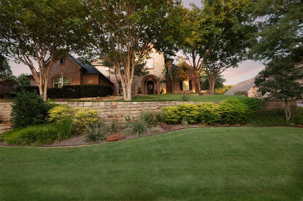 805 Lake Breeze Dr, Highland Village, TX 75077