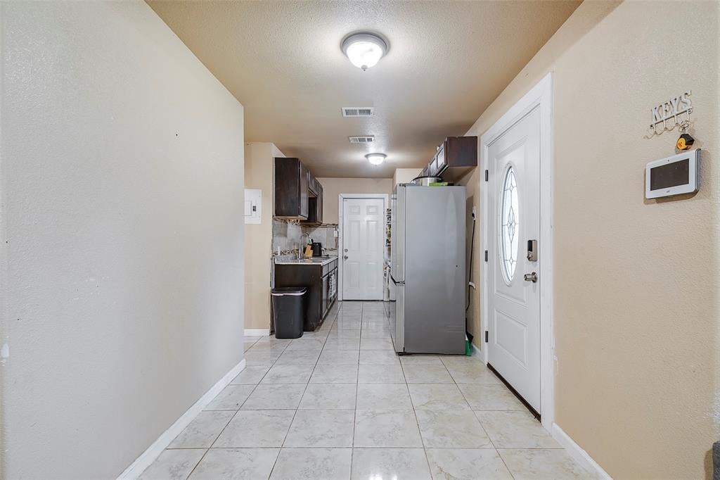 3624 Hardeman St, Fort Worth, TX 76119 photo