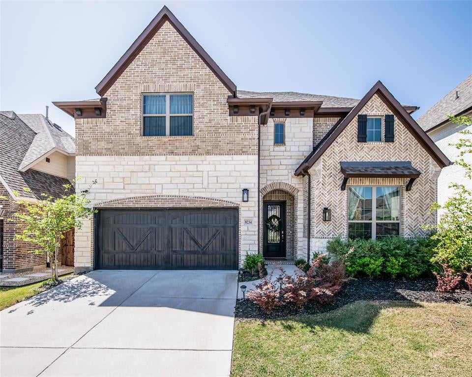 8234 Vitex Ave, Dallas, TX 75252