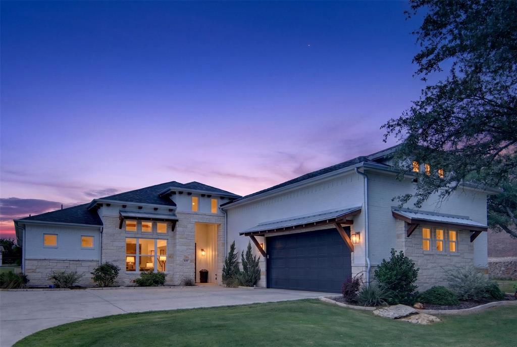 257 Martin Dr, Granbury, TX 76049