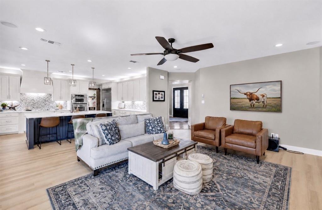 2217 Landoine Ln, Lewisville, TX 75056 photo