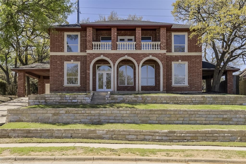 2916 Forestwood Dr, Arlington, TX 76006