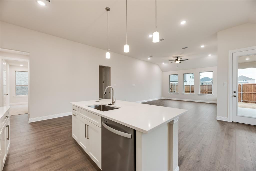 1545 Porter Dr, Frisco, TX 75036 photo