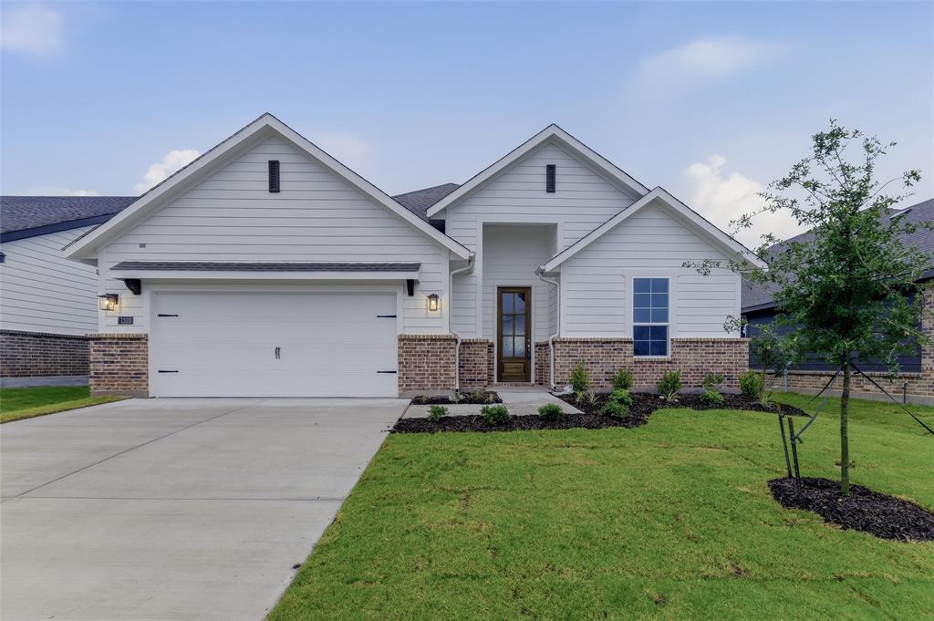 1329 Frio Dr, Springtown, TX 76082 photo