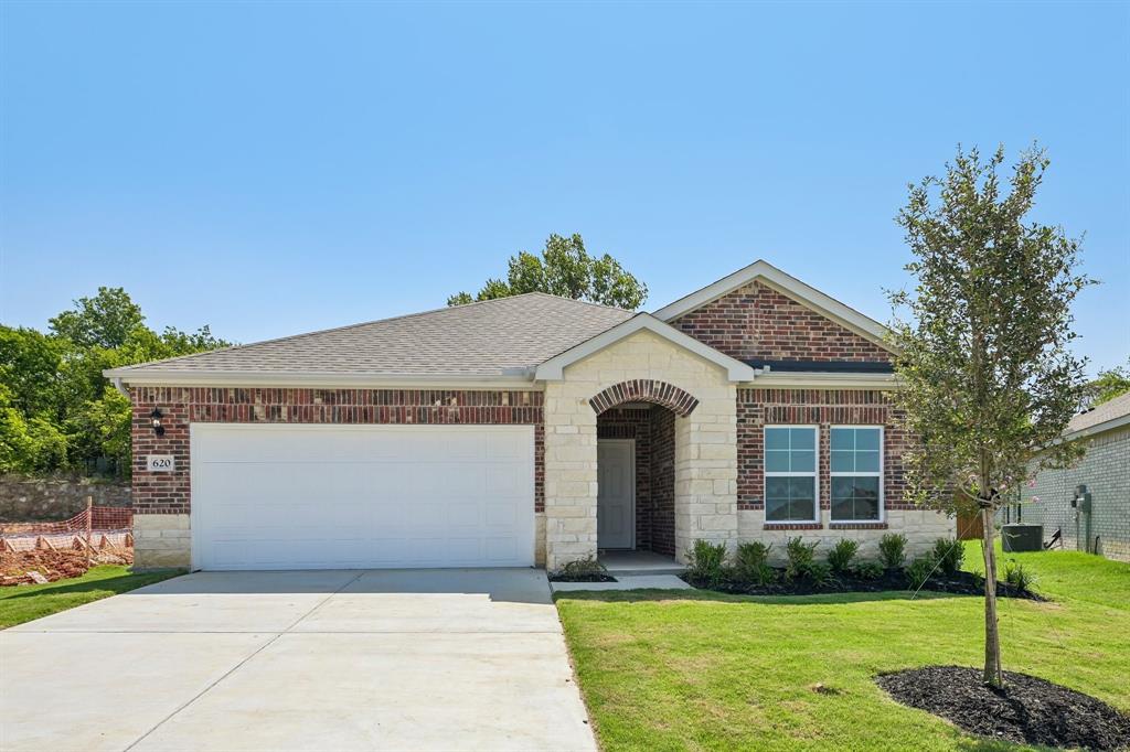 620 Durham Dr, Ferris, TX 75125