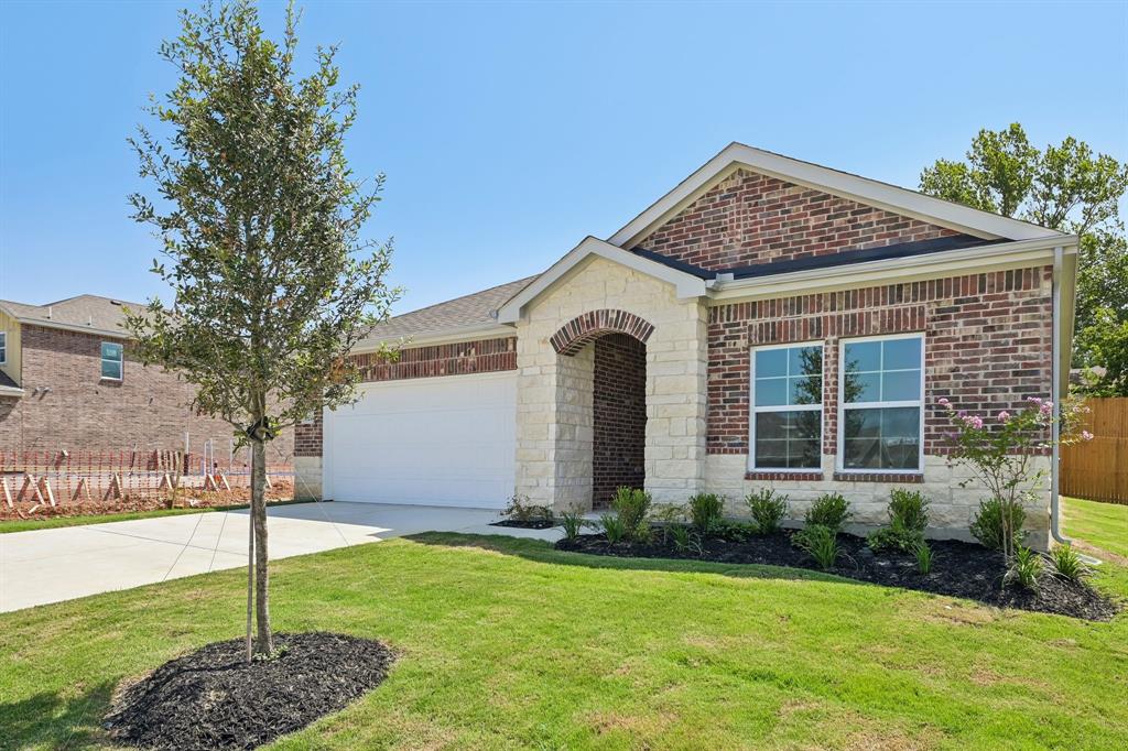 620 Durham Dr, Ferris, TX 75125 photo