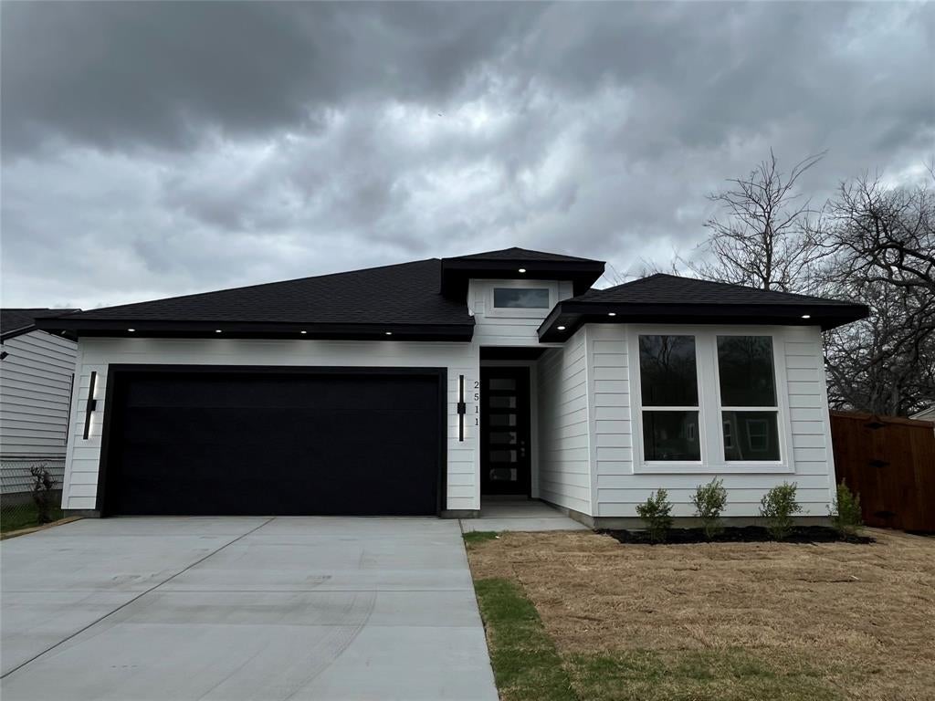 2511 Lea Crest Dr, Dallas, TX 75216