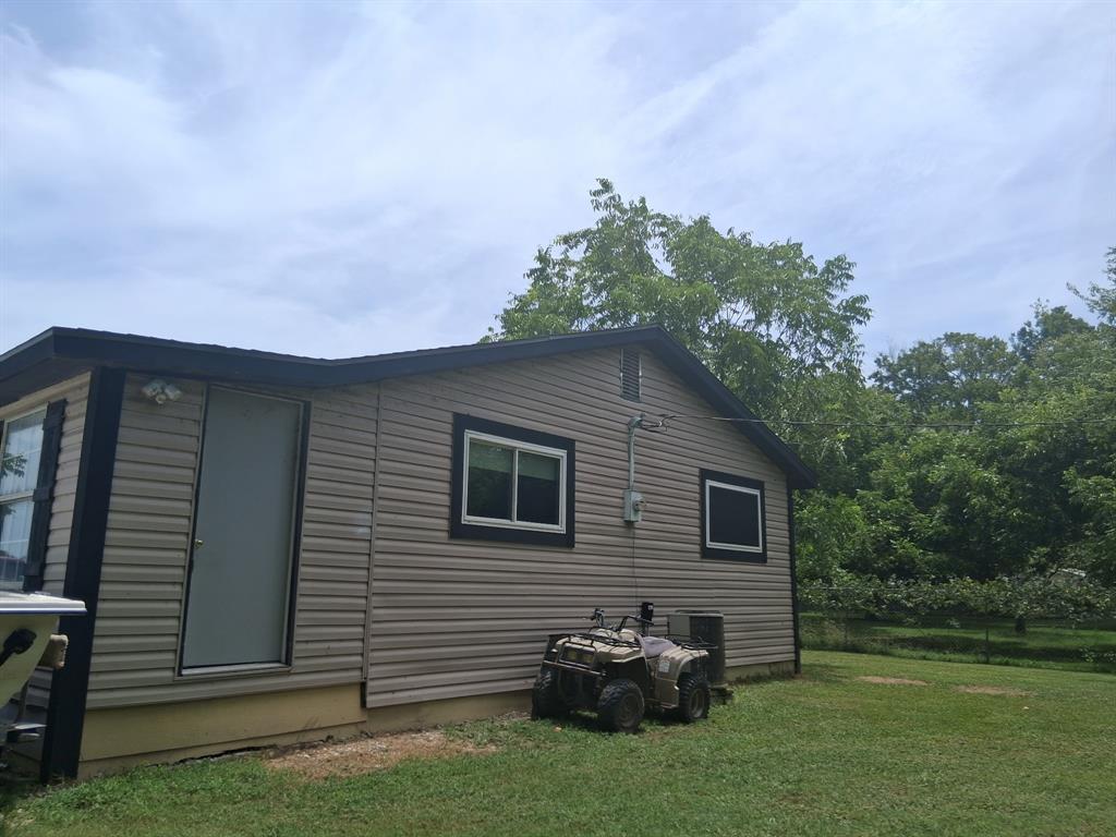 547 Farm To Market Road 513, Lone Oak, TX 75453 photo
