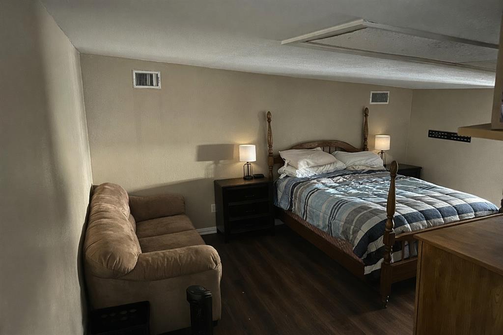121 Aviator Dr, Fort Worth, TX 76179 photo