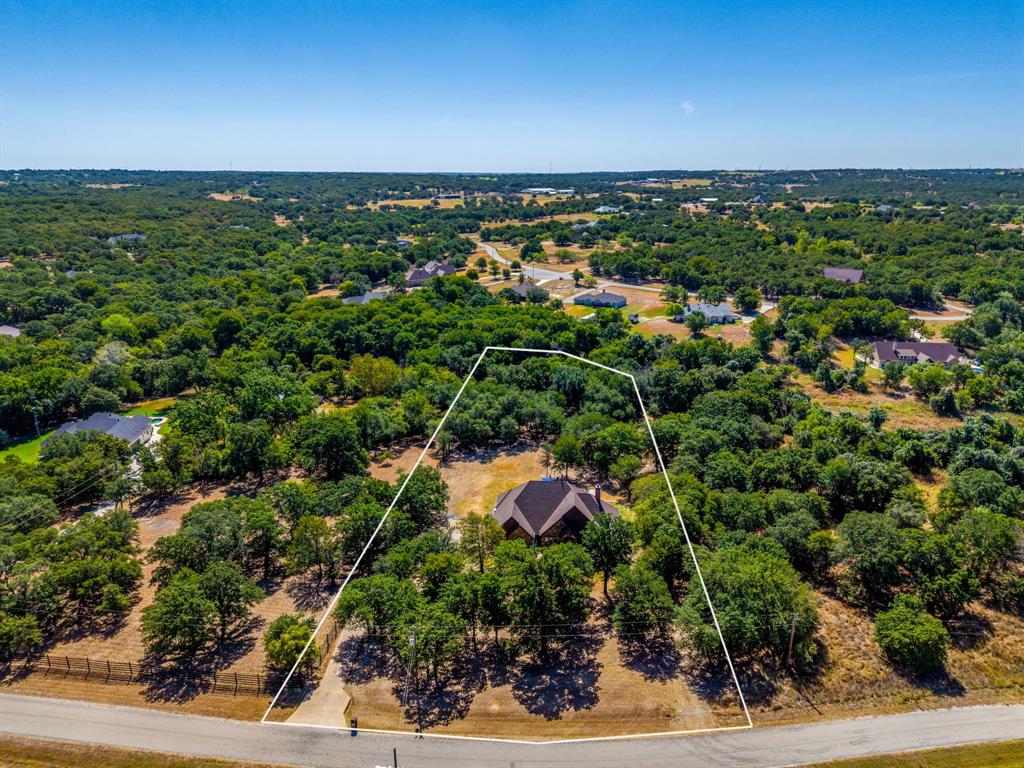 391 Sandpiper Dr, Weatherford, TX 76088