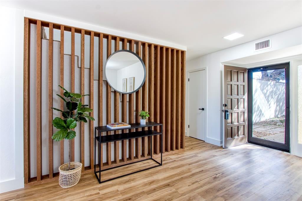 9606 Glenacre, Dallas, TX 75243 photo